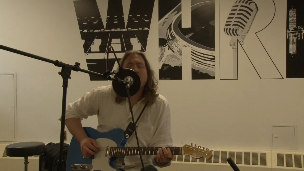 Barrett Anderson Live in Studio B!