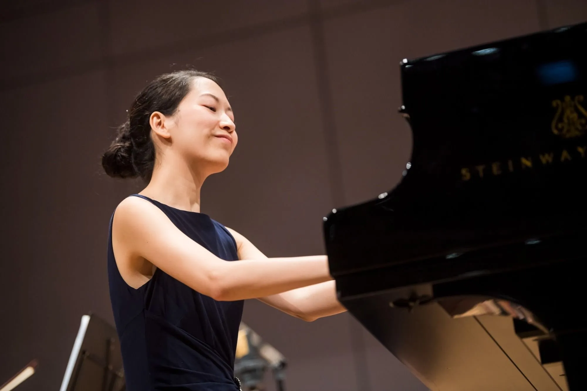 Shelley Ng Bridges the Keys to Connect with the Community