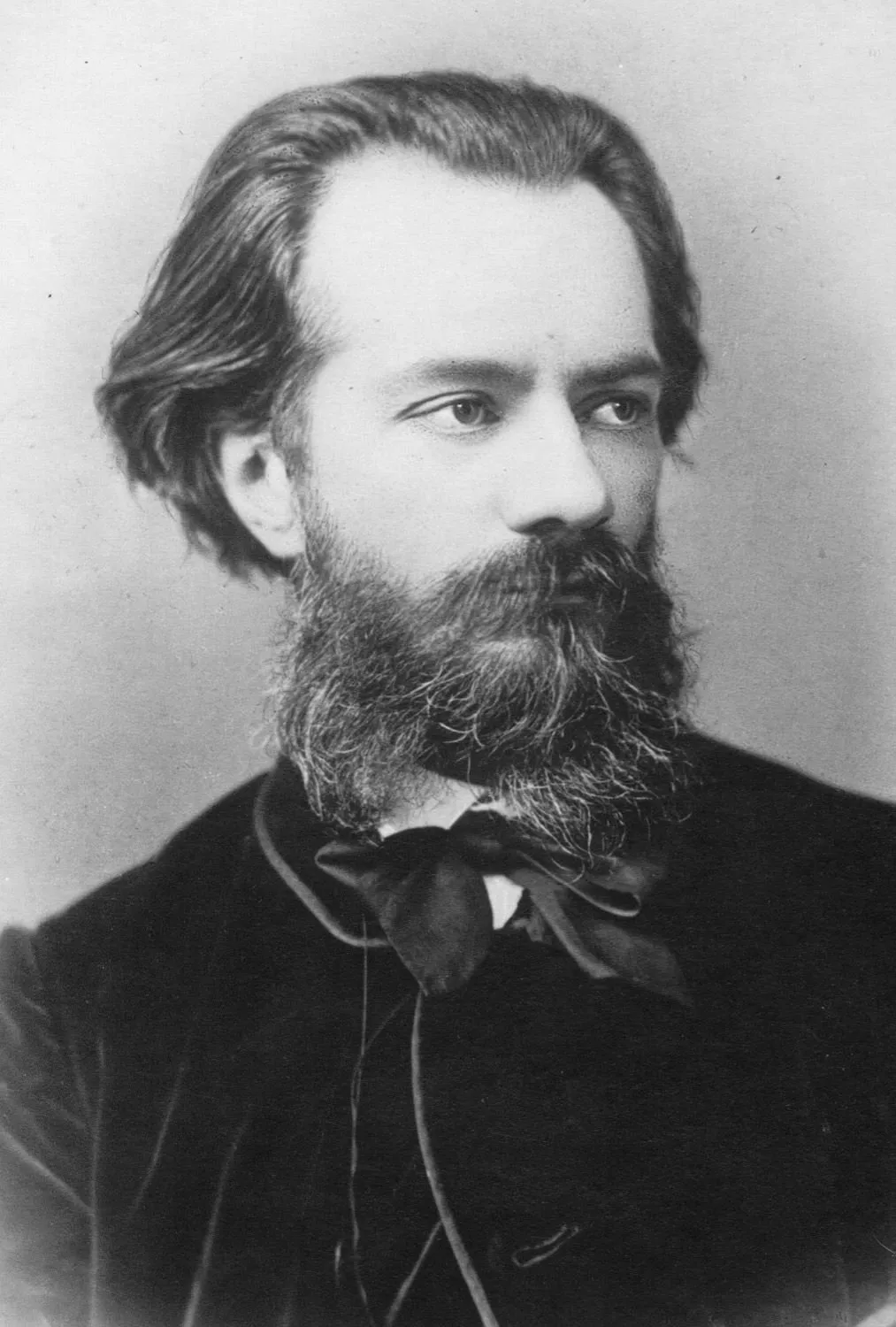 Historic Performances: 7 November