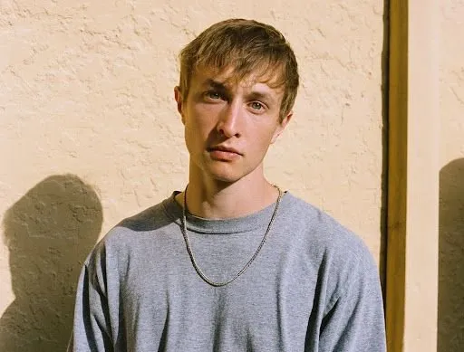 A Nowhere Kid from a Nowhere Town with Dreams to Take Him Everywhere