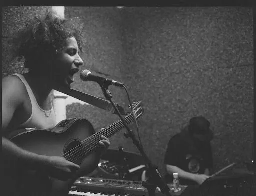 Lewis del Mar: The Ebb and Flow of Inspiration