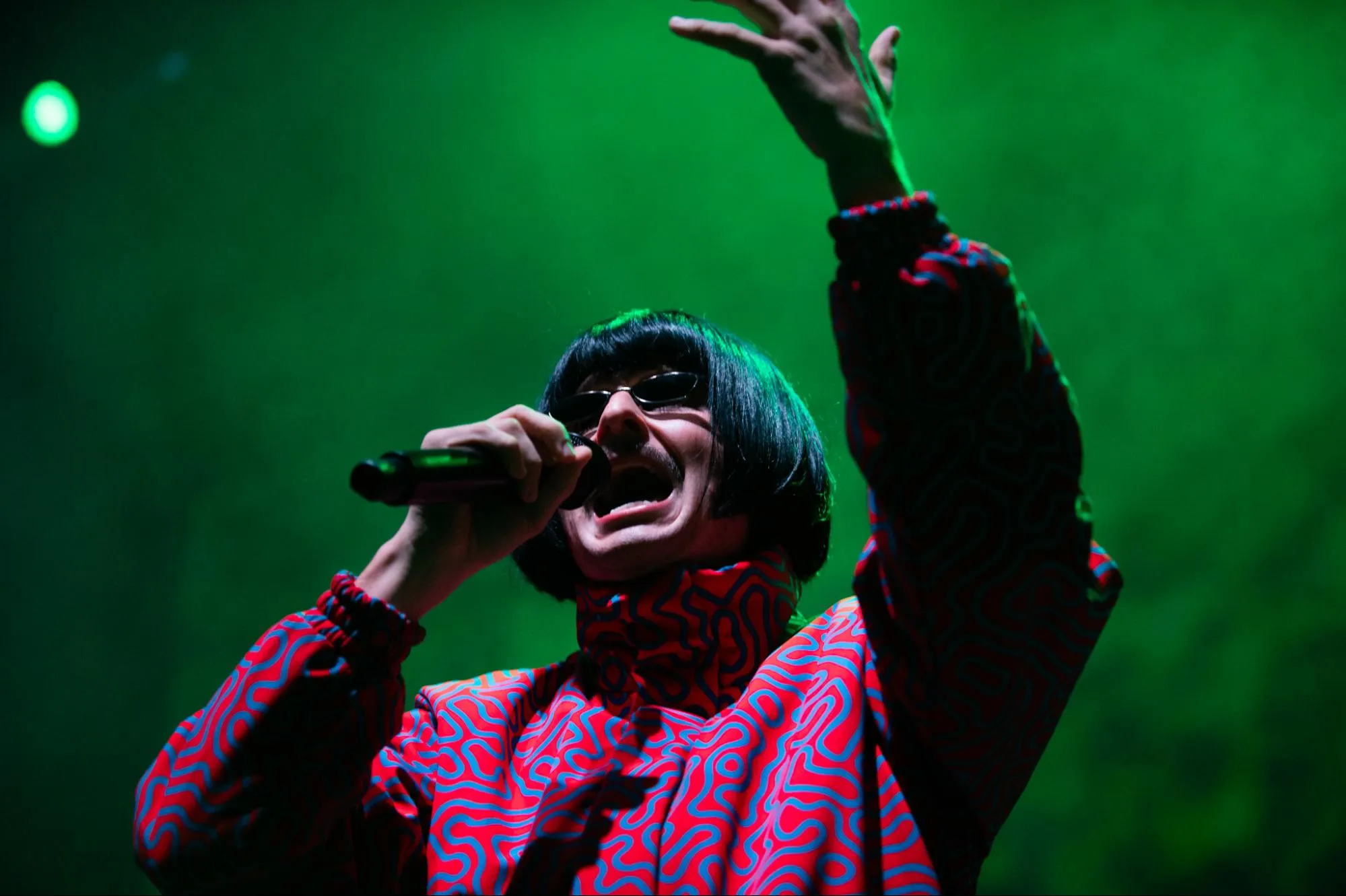 Alone in a Crowd at Oliver Tree’s Alone in a Crowd Tour